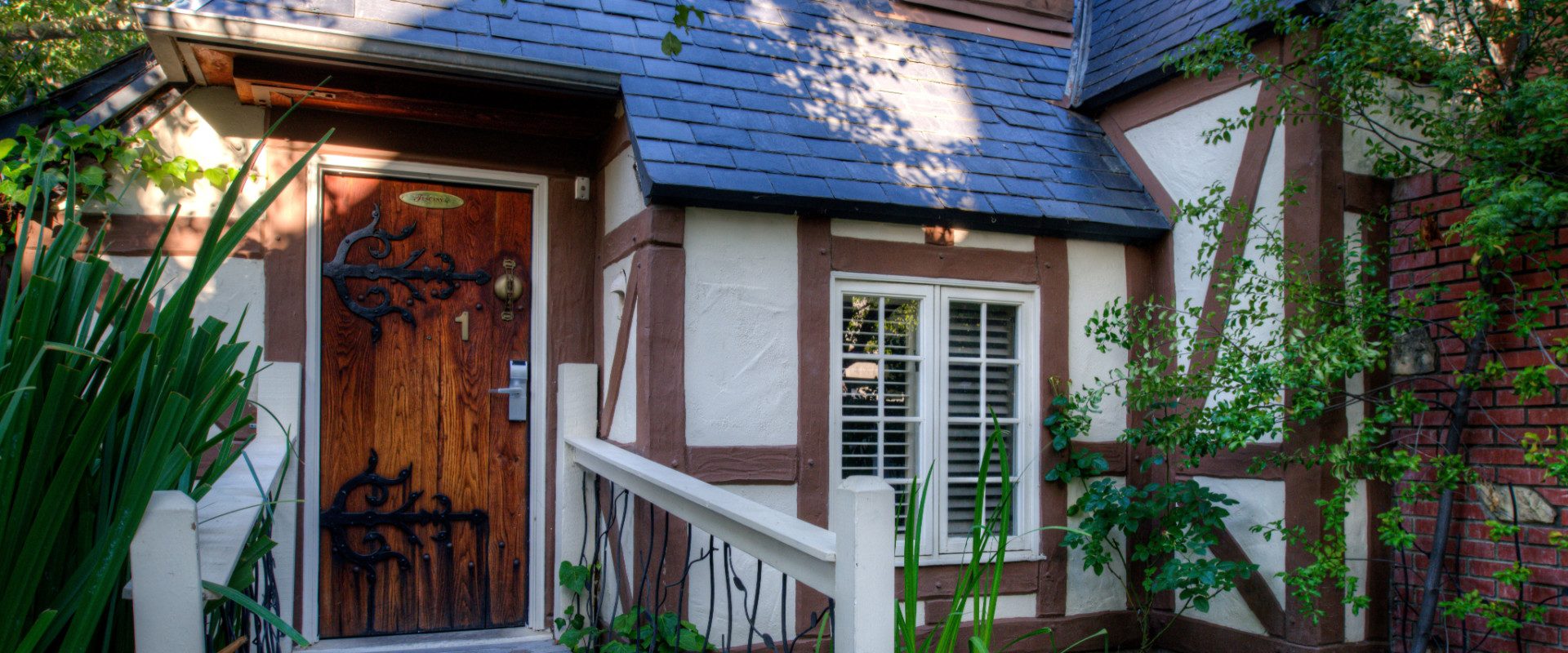 Exterior cottage